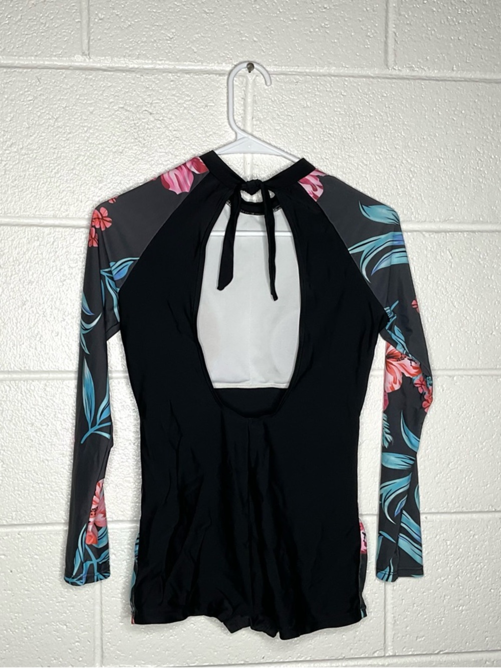 < Tropical Long Sleeve One Piece Swimsuit Size Small > - Picture 3 of 3